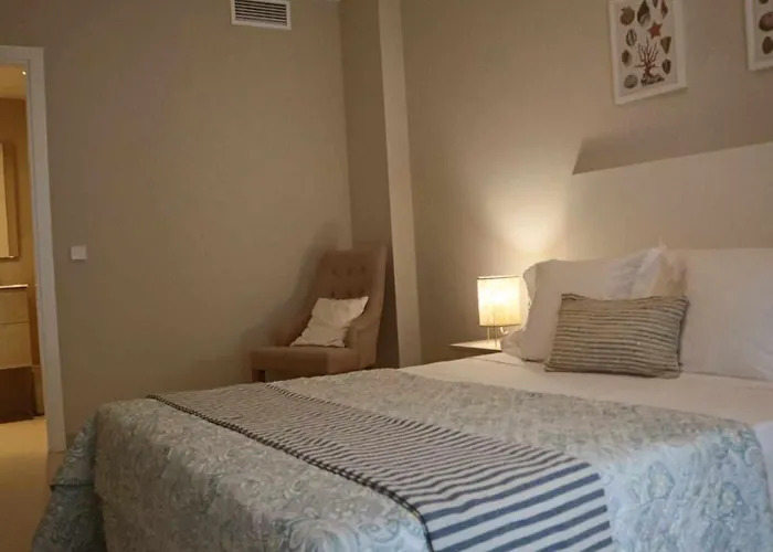 Marbella Center 3Br By Houselogy